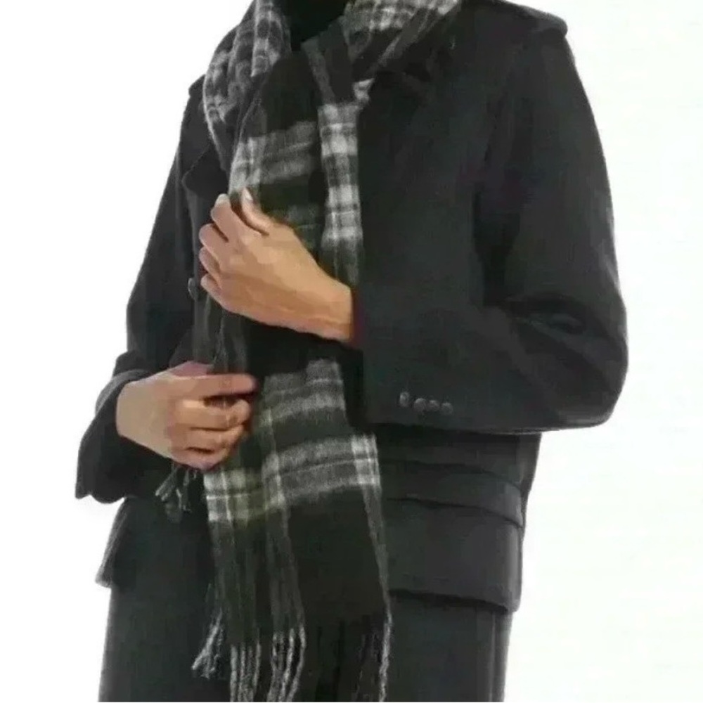 Weekend By Max Mara Wool Scarf